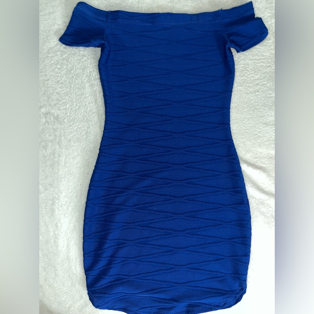 WINDSOR OFF THE SHOULDER BLUE DRESS